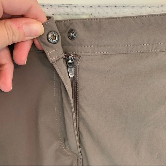 L.L.Bean Women’s Size 12 Comfort Trail Pants Ash Brown Mid-Rise Straight-Leg - Picture 3 of 16